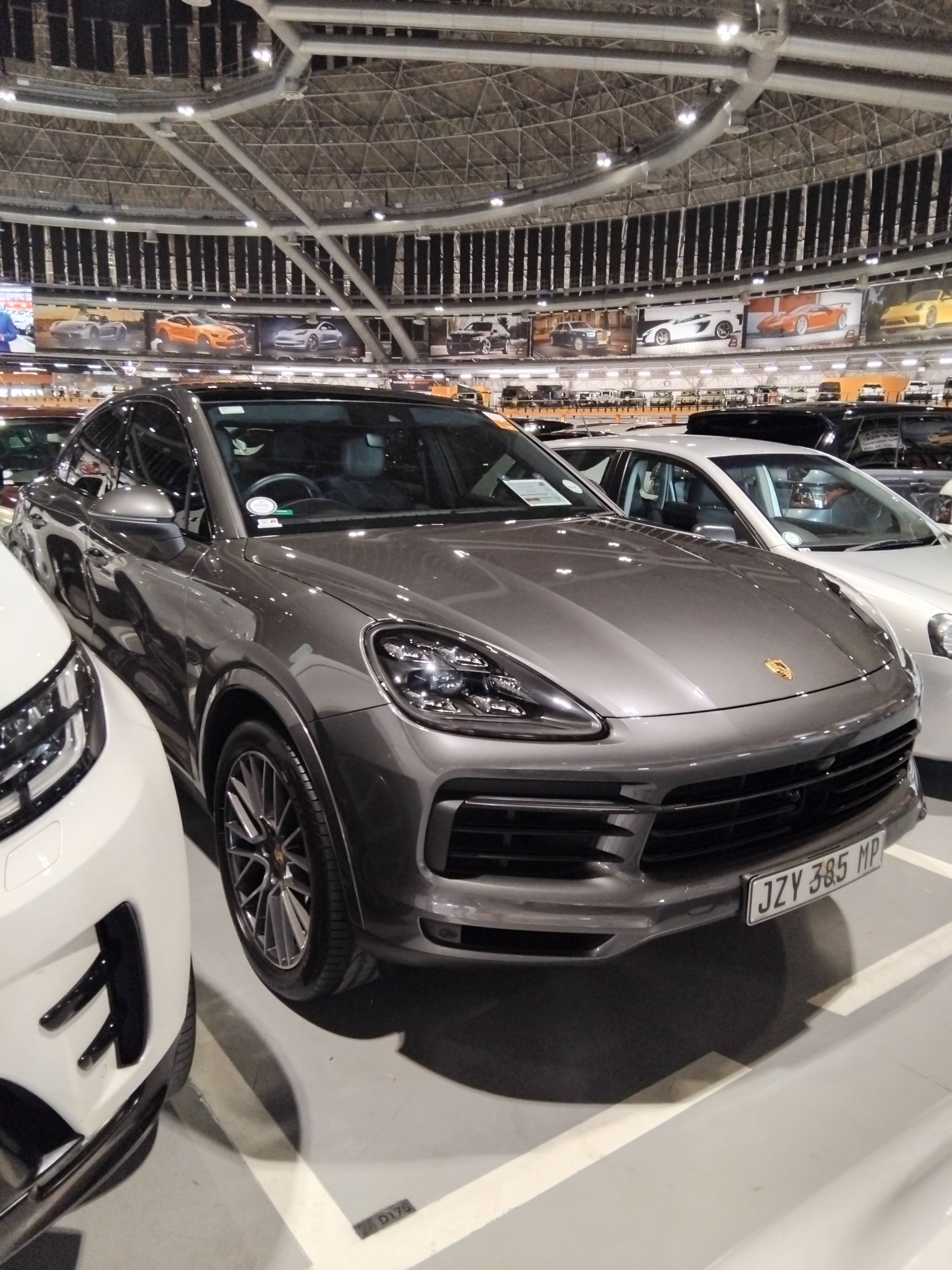 Dry Wash - The Ultimate 2-in-1 Waterless Car Shampoo & Polish - Image 3