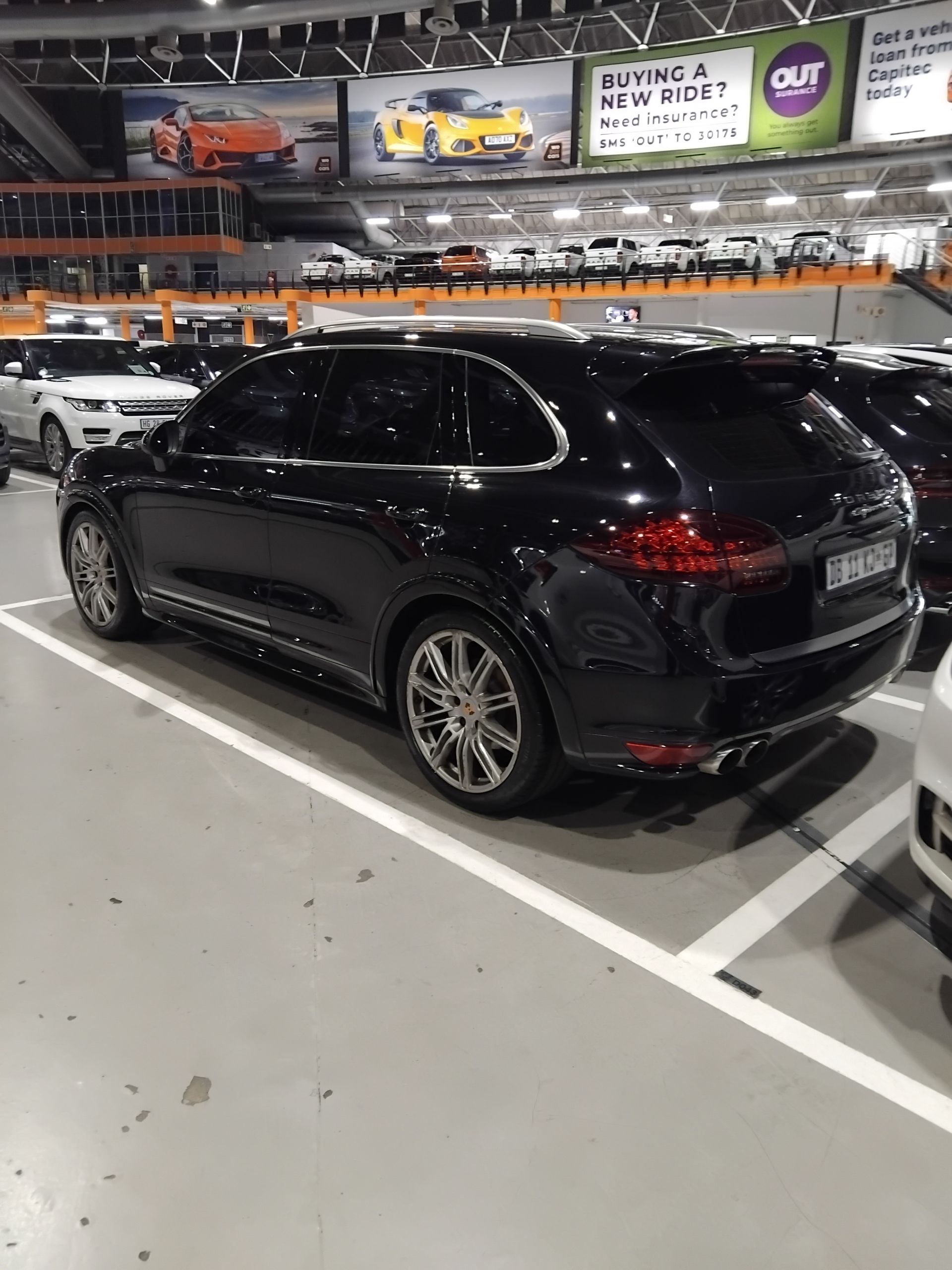 Dry Wash - The Ultimate 2-in-1 Waterless Car Shampoo & Polish - Image 4